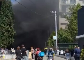 თბილისში, სპორტის სასახლის მიმდებარედ ხანძარი იყო