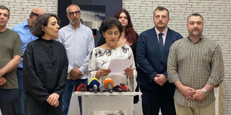 “სოლიდარობას ვუცხადებთ ჩვენს კოლეგებს” – 60-მდე მედია და არასამთავრობო ორგანიზაციის განცხადება