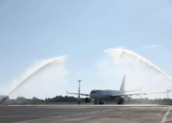 “პუტინის ბრძანება შევასრულეთ” – სოხუმში სანქტ-პეტერბურგიდან პირველი რეისი შესრულდა