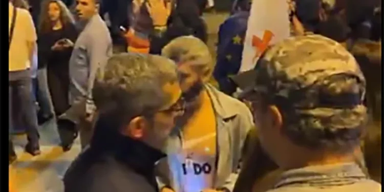 თავისუფლების მოედანზე აქციის მონაწილეებსა და პოლიციას შორის დაპირისპირება იყო