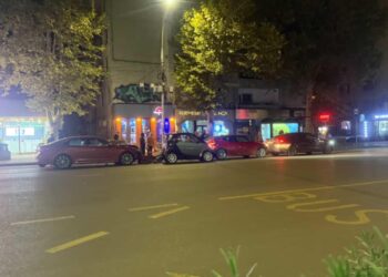 3 ავტომობილი დაიმტვრა ავარიის შედეგად თბილისში