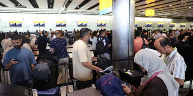 კოპენჰაგენის აეროპორტის ტერიტორიაზე დრონები დააფიქსირეს, რის გამოც ყველა ფრენა შეჩერებულია