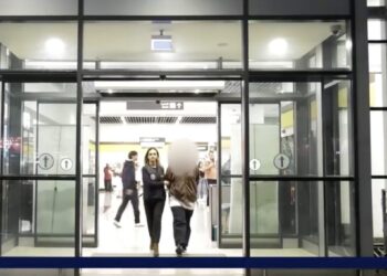 4 კგ-მდე ნარკოტიკი თხევადი საპნის შეფუთვებში – ბათუმის აეროპორტში 1 პირი დააკავეს (VIDEO)