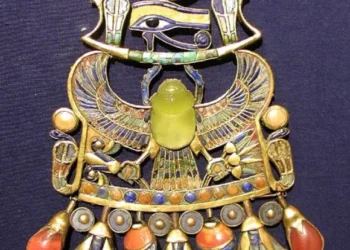 ტუტანხამონის სამკაულებს არამიწიერი შემადგენლობა აქვს – მეცნიერთა გამაოგნებელი დასკვნა