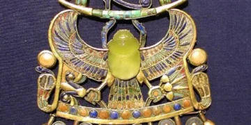 ტუტანხამონის სამკაულებს არამიწიერი შემადგენლობა აქვს – მეცნიერთა გამაოგნებელი დასკვნა