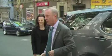 გერმანიის ელჩის შემდეგ საგარეო საქმეთა სამინისტროში გაერთიანებული სამეფოს ელჩიც დაიბარეს