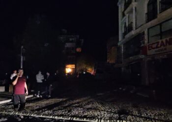 ვიდეო – თურქეთში ძლიერ მიწისძვრას ნგრევა მოჰყვა