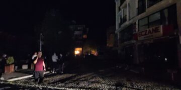 ვიდეო – თურქეთში ძლიერ მიწისძვრას ნგრევა მოჰყვა