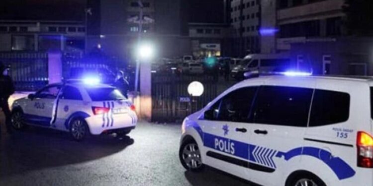 თურქეთში, 22 წლის ბიჭი 3 დღე დაბმული ჰყავდათ, მწერებს აჭმევდნენ და კბილები ჩაუმტვრიეს