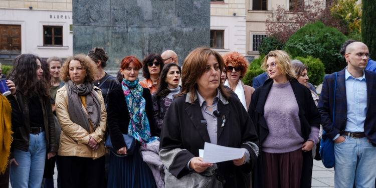 “ქართული განათლება საფრთხეშია”: “უნივერსიტეტი არ არის პოლიტიკური კონტროლის ობიექტი”