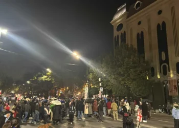 აქციის მონაწილეებმა რუსთაველის გამზირი ისევ გადაკეტეს