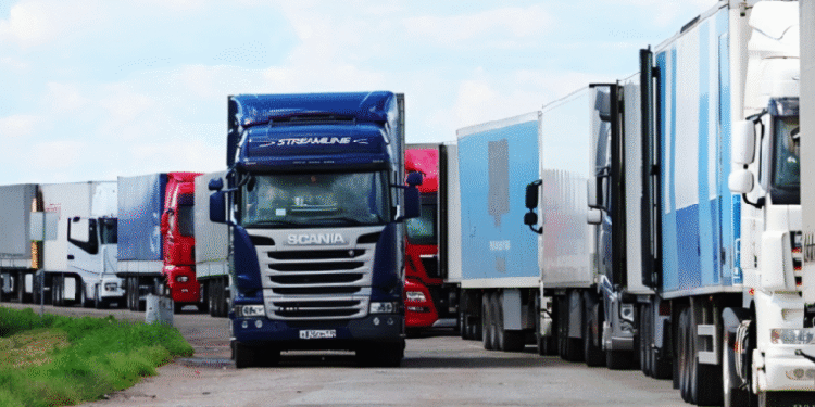 რუსეთიდან სატვირთოს მძღოლების მასობრივი დეპორტაცია დაიწყო – რა საფრთხე ემუქრებათ ქართველ გადამზიდავებს – TCRC