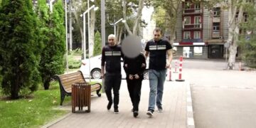 დააკავეს პირი, რომელმაც თბილისში ერთ ღამეში 12 მანქანა გაქურდა