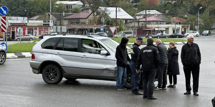ცოტა ხნის წინ ოზურგეთში ავტოსაგზაო შემთხვევა მოხდა