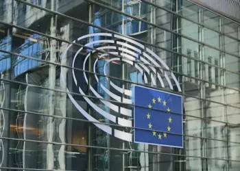 ევროპარლამენტმა უვიზო მიმოსვლის შეჩერების მექანიზმის გამარტივებას მხარი დაუჭირა