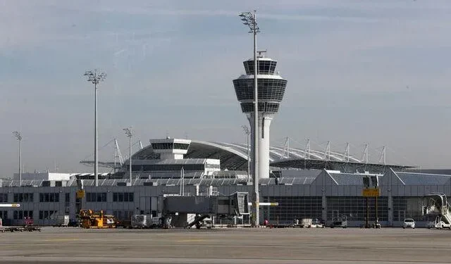 მიუნხენში, დრონების გამო, ავიარეისები შეჩერდა და ათასობით მგზავრი დაზარალდა