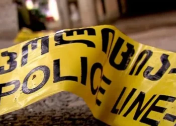 “სამართებლით დაუჭრია – სკოლაში არც სასწრაფო გამოუძახიათ, არანაირი რეაქცია არ ჰქონიათ“ – კას­პში 12 წლის მო­ზარ­დი თა­ნა­ტოლ­მა დაჭ­რა