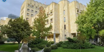 “სმაილ თრეველ ჯორჯიამ” 200-მდე დაზარალებულის კუთვნილი, 1 მილიონ ლარამდე თანხა მოტყუებით მიისაკუთრა – პროკურატურა