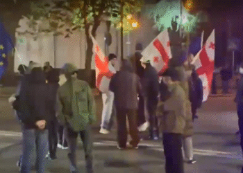 შსს: თუ 15 წუთში რუსთაველის გამზირი არ გათავისუფლდება, ვიმოქმედებთ კანონის ფარგლებში