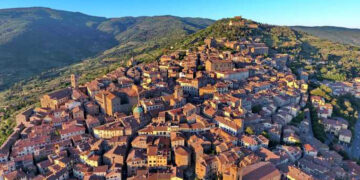 ტოსკანაში ცხოვრების მსურველებს 23 000 დოლარს გადაუხდიან