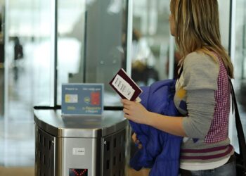 რა არის ევროკავშირში შესვლა-გასვლის ახალი სასაზღვრო სისტემა და როგორ იმუშავებს?