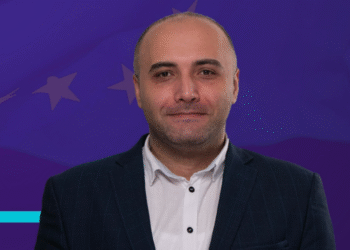 პირადი განცხადების საფუძველზე ვტოვებ პარტიულ პოლიტიკას და საპარლამენტო სიას – გვიამიძე