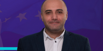 პირადი განცხადების საფუძველზე ვტოვებ პარტიულ პოლიტიკას და საპარლამენტო სიას – გვიამიძე