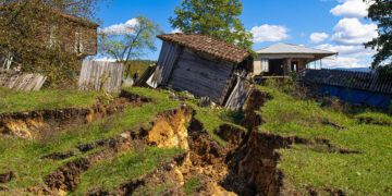 „მეწყერი დაახლოებით 30 მლნ კუბურ მეტრზეა გავრცელებული – სარკინიგზო მაგისტრალისთვის საფრთხეს წარმოადგენს“ – რეკომენდაციები