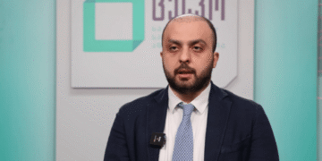 ემიგრანტებს ვალი დაადეს, კეთილი ინებონ და ჩამოვიდნენ საქართველოშიო – დიდი ნაწილი მართლაც რომ ჩამოვიდეს 2-3 დღით, ამის პრაქტიკული-ლოჯისტიკური საშუალებაც არაა – გიორგი სიორიძე