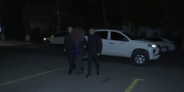 პოლიციამ განზრახ მკვლელობის ბრალდებით 1 პირი ცხელ კვალზე დააკავა