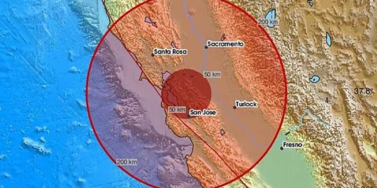 აშშ-ში, კალიფორნიაში მომხდარმა ძლიერმა მიწისძვრამ სანაპირო ზოლის გასწვრივ ბიძგები გამოიწვია