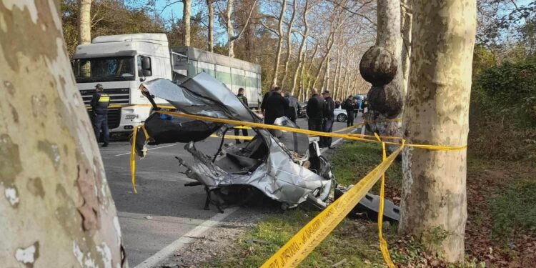 ახალგაზრდა მამაკაცის სიცოცხლე ემსხვერპლა ავტოსაგზაო შემთხვევას ფოთში