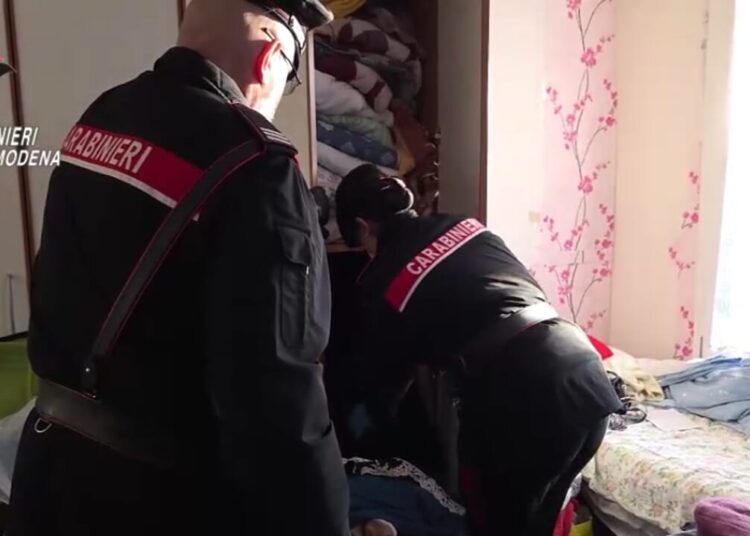 იტალიაში 13 ქართველი ქალი დააკავეს