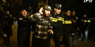 პოლიციამ მათე დევიძის მხარდამჭერი მსვლელობის კიდევ რამდენიმე მონაწილე დააკავა