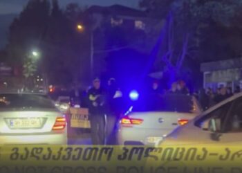 ქვეითად მიმავალ მოზარდს ავტომობილი დაეჯახა – ავტოსაგზაო შემთხვევა მარნეულში