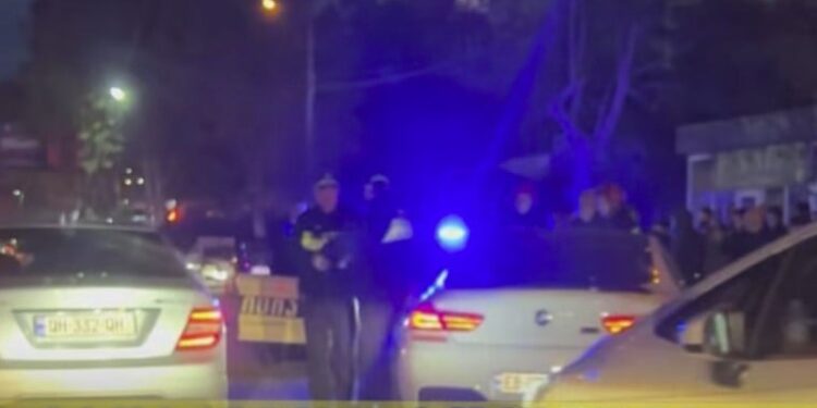 ქვეითად მიმავალ მოზარდს ავტომობილი დაეჯახა – ავტოსაგზაო შემთხვევა მარნეულში