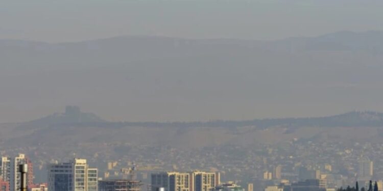 საქართველოში სამხრეთიდან უდაბნოს მტვრის მასები გავრცელდა – გარემოს სააგენტო განმარტავს, როდის შემცირდება ჰაერის დაბინძურება