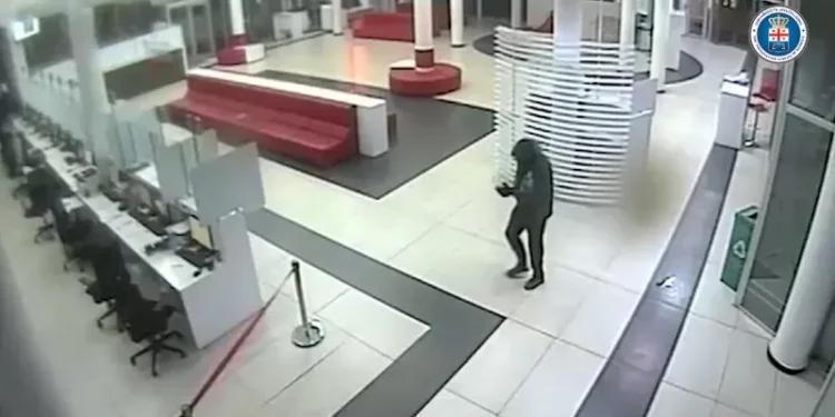 პროკურატურა ალეკო ელისაშვილისთვის ბრალის წარდგენის შესახებ ინფორმაციას და ვიდეოკადრებს ავრცელებს (+ვიდეო)