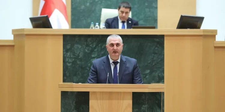 ვის შეეხება ხელფასების 10% იანი ზრდა – ფინანსთა მინისტრის განცხადება