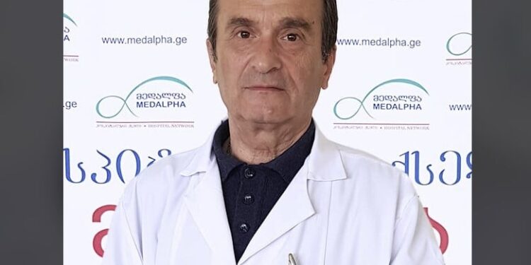 გარდაიცვალა ოზურგეთელი ექიმი ლეო თოიძე