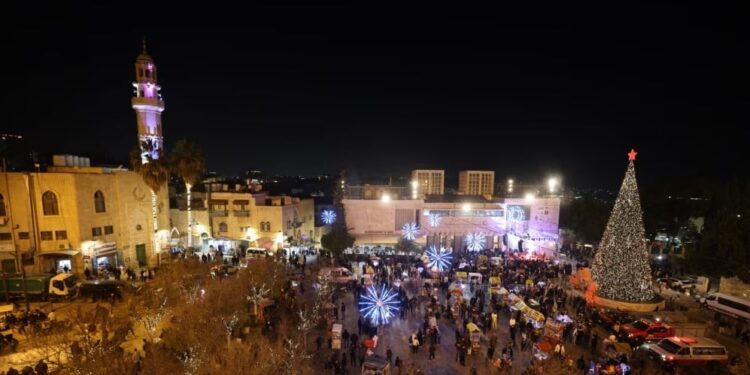 დღეს ქრისტიანული სამყაროს დიდი ნაწილი შობას ზეიმობს