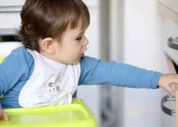 როდის ვნებს ბავშვს ზედმეტი თავისუფლება — სამი შეცდომა, რომელსაც თითქმის ყველა მშობელი უშვებს