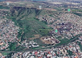 სად იგეგმება პარლამენტის, მთავრობის ადმინისტრაციის და სამინისტროების გადატანა