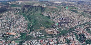 სად იგეგმება პარლამენტის, მთავრობის ადმინისტრაციის და სამინისტროების გადატანა