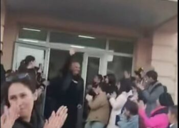 ოზურგეთელი ქორეოგრაფი, რომელსაც მოსწავლეზე ძალადობა ედება ბრალად, გირაოს სანაცვლოდ გაათავისუფლეს (+ვიდეო)