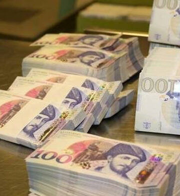 „სუს-ს დასჭირდა მეტი ფული და თანხა დასაქმების პროგრამიდან მოიხსნა – არჩევნები არ იგეგმება და არც ამ ადამიანების გულის მოგება აღარაა საჭირო“ – გიორგი ხიშტოვანი