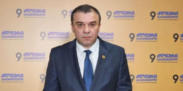 ეს არის „კლანებს“ შორის ბრძოლა – გვეუბნებიან, რომ წლების განმავლობაში, „ქართულ ოცნებაში“ კორუფცია იყო მოდებული, მაგრამ პოლიტიკური პასუხისმგებლობა სად არის?! – ლევან სამუშია