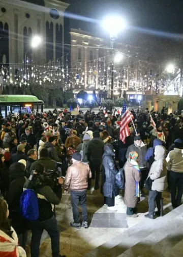 აქციის მონაწილეები ახალ წელს რუსთაველის გამზირზე შეხვდნენ