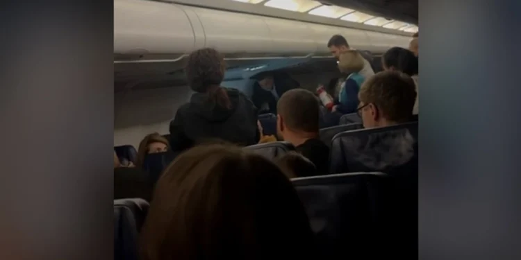 მოსკოვი-ერევნის რეისზე, თვითმფრინავის სალონში ხანძარი გაჩნდა