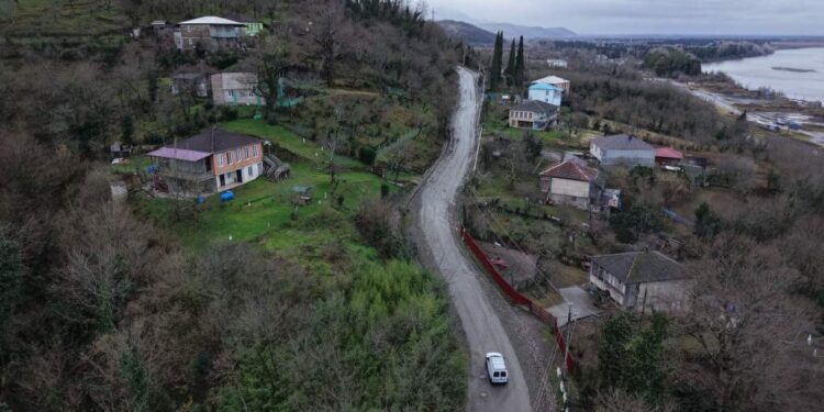 როგორ აფასებს ინფრასტრუქტურის მინისტრი საჯავახო–ჩოხატაური–ოზურგეთის გზის სარეაბილიტაციო სამუშაოებს